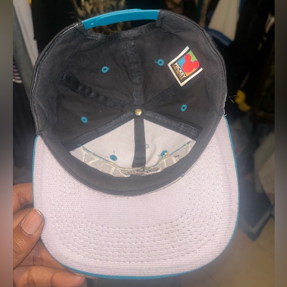 90s Mickey Mouse Embroidered Snapback Rare - Picture 5 of 5